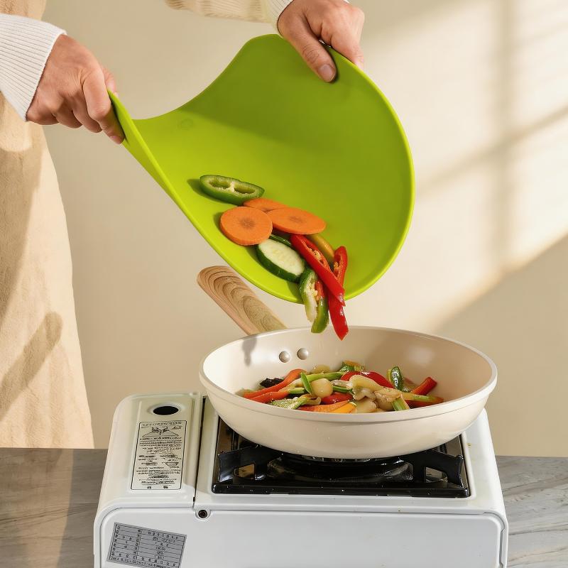 食品グレードのプラスチック製まな板 BPAフリー 滑り止め加 - Meal Prep Cutting のレビューと価格